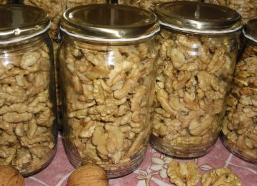 Nakládané ořechy za sucha