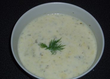 Koprová polévka z maďarské kuchyně