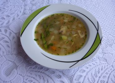 Zeleninová polévka s vločkami