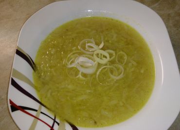 Pórková polévka s kuskusem