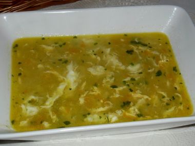 Zeleninová polévka s cuketou