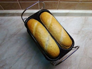Špaldové bagety z domácí pekárny