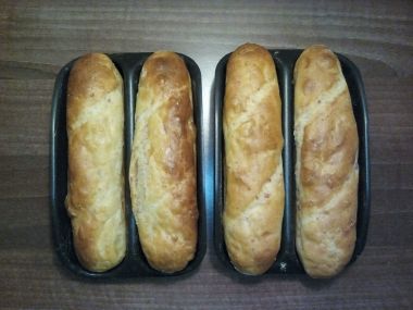 Mozzarellovo - šunkové bagetky z domácí pekárny
