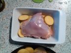 Božské kuře (kuře pečené se směsí smetany a zeleniny)