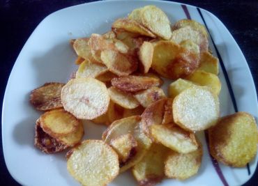 Domácí bramborové chipsy