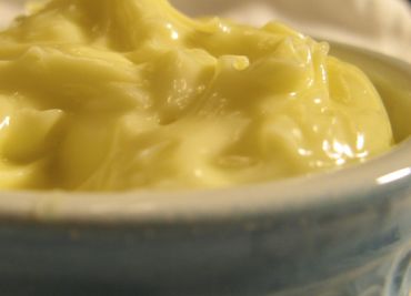 Mléčná majonéza