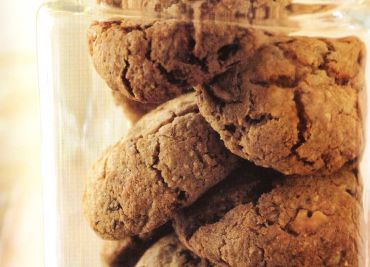 Hutné cookies s úlomky čokolády