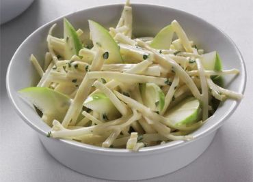 Celerový salát (syrový)