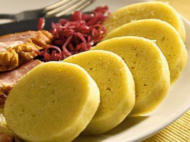 Recept Bramborové knedlíky s uzeným