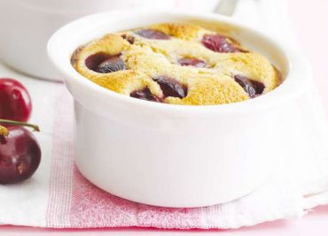 Třešňový clafoutis