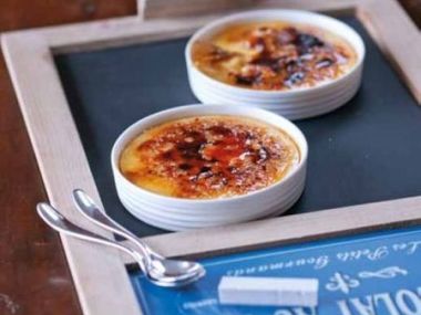 Creme brulée s bílou čokoládou