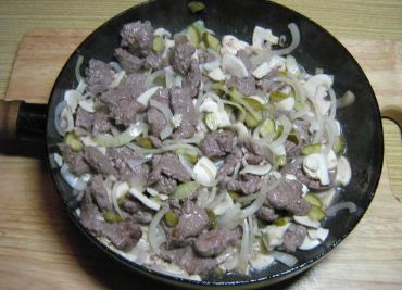 Recept Hovězí Stroganov