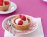 Vanilkové cheesecaky s marinovanými malinami