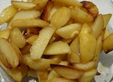 Pečené brambory s česnekem