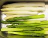 Recept Vlažný salát z chřestu a kedluben
