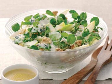 Čekankový salát s kaparovou zálivkou