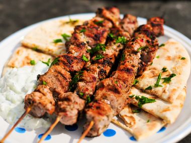 Souvlaki (řecké špízy)