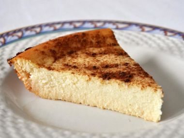 Melopita (řecký tvarohový koláč)
