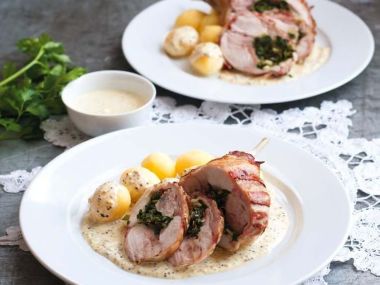 Recept Nadívaná králičí stehna s hořčičnou omáčkou