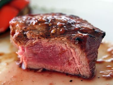 Recept Telecí steaky zapečené s broskví