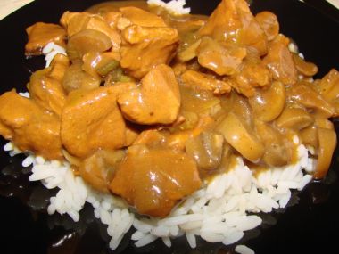 Recept Vepřové nudličky s barevnou paprikou