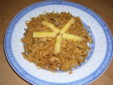 Recept Pikantní čínské nudle s mletým masem
