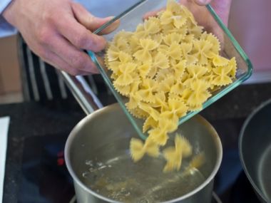 Recept Farfalle se zeleninou