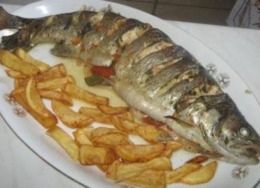 Recept Zapečený pstruh s krevetami