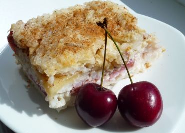 Recept Višňový krupicový nákyp