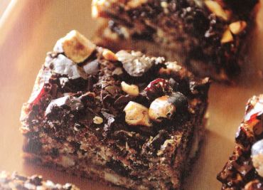 Brownies s tmavým cukrem a lískovými oříšky