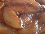 Tarte tatin - jablečný obrácený koláč