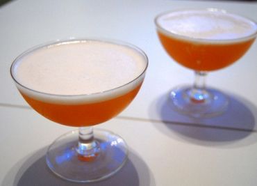 Becher bitter sour