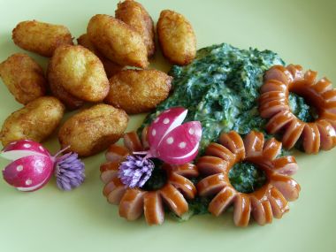 Hňupky se špenátem speciál a frankfurtskými šunkovými párečky