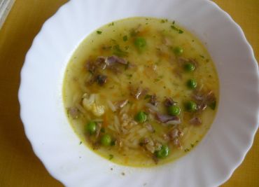 Maďarská slepičí polévka