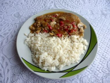 Vepřová plec se žampióny a kapií