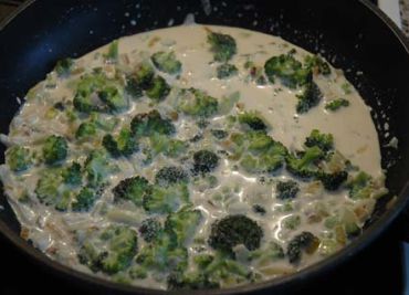 Smetanová omáčka s brokolicí