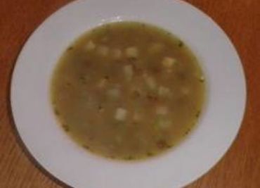 Čočková polévka s bramborami