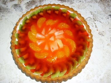 Piškotový ovocný dort