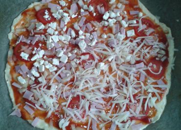 Tvarohová pizza