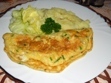 Vaječná omeleta se sýrem Camembert
