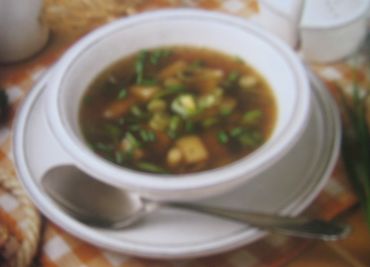 Kapustová polévka s brambory a libečkem