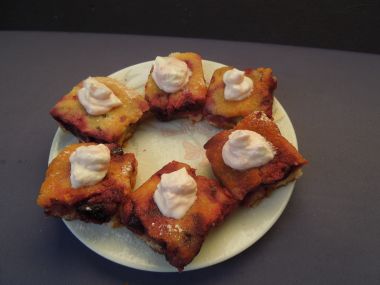 Bublanina s třešněmi nebo borůvkami
