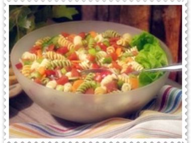 Těstovinový salát s chřestem
