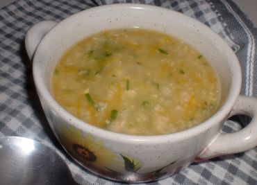 Rychlá vločková polévka s vejci