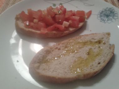 Bruschetta con aglio e pomodoro