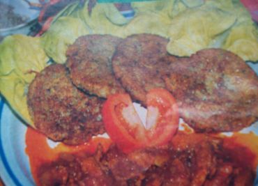 Bramboráčky s chilli gulášem