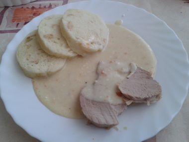 Vepřová kýta na smetaně