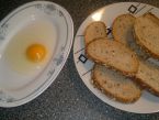 Chleba ve vajíčku- rychlá večeře