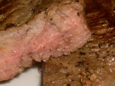 Grilovaný hovězí steak