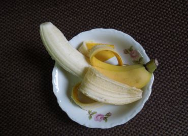Řezy s banány a mandarinkami